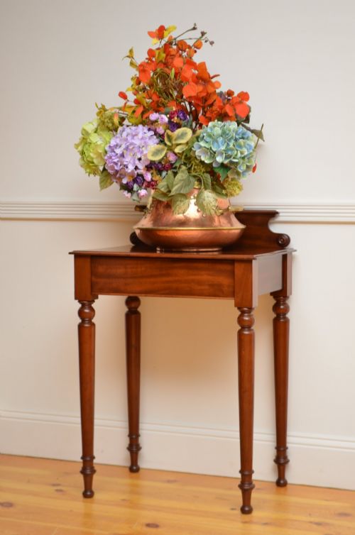DRUCE AND CO CONSOLE TABLE MAHOGANY HALL TABLE WITH A DRAWER IN GOOD CONDITION - ADDITIONAL PHOTO 12