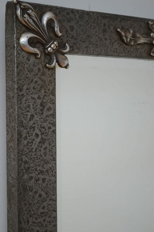 ARTS AND CRAFTS HAMMERED METAL WALL MIRROR - ADDITIONAL PHOTO 3