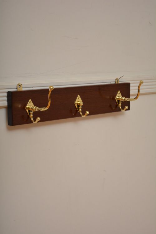 AESTHETIC MOVEMENT COAT HOOKS COAT RACK BRASS AND MAHOGANY - ADDITIONAL PHOTO 3