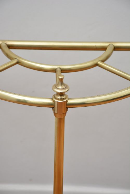 DEMI LUNE BRASS UMBRELLA STAND IN GOOD CONDITION - ADDITIONAL PHOTO 7