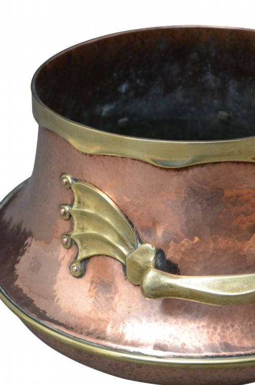 UNIQUE LARGE HAMMERED COPPER AND BRASS PLANTER JARDINIERE VESSEL WASTE BIN - ADDITIONAL PHOTO 5