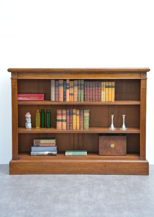 Unusually Low English Late Victorian Solid Oak Open Bookcase