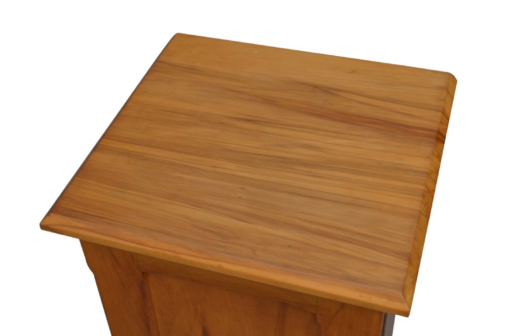 Late Victorian Satin Walnut Bedside Cabinet  View II