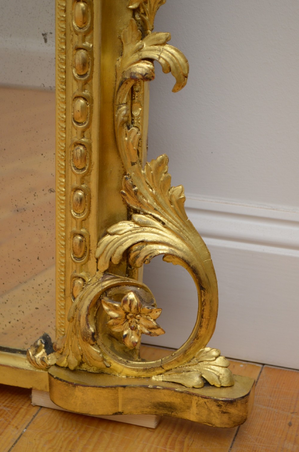 Superb Victorian Gilt Overmantel Mirror Wall Mirror  View XII