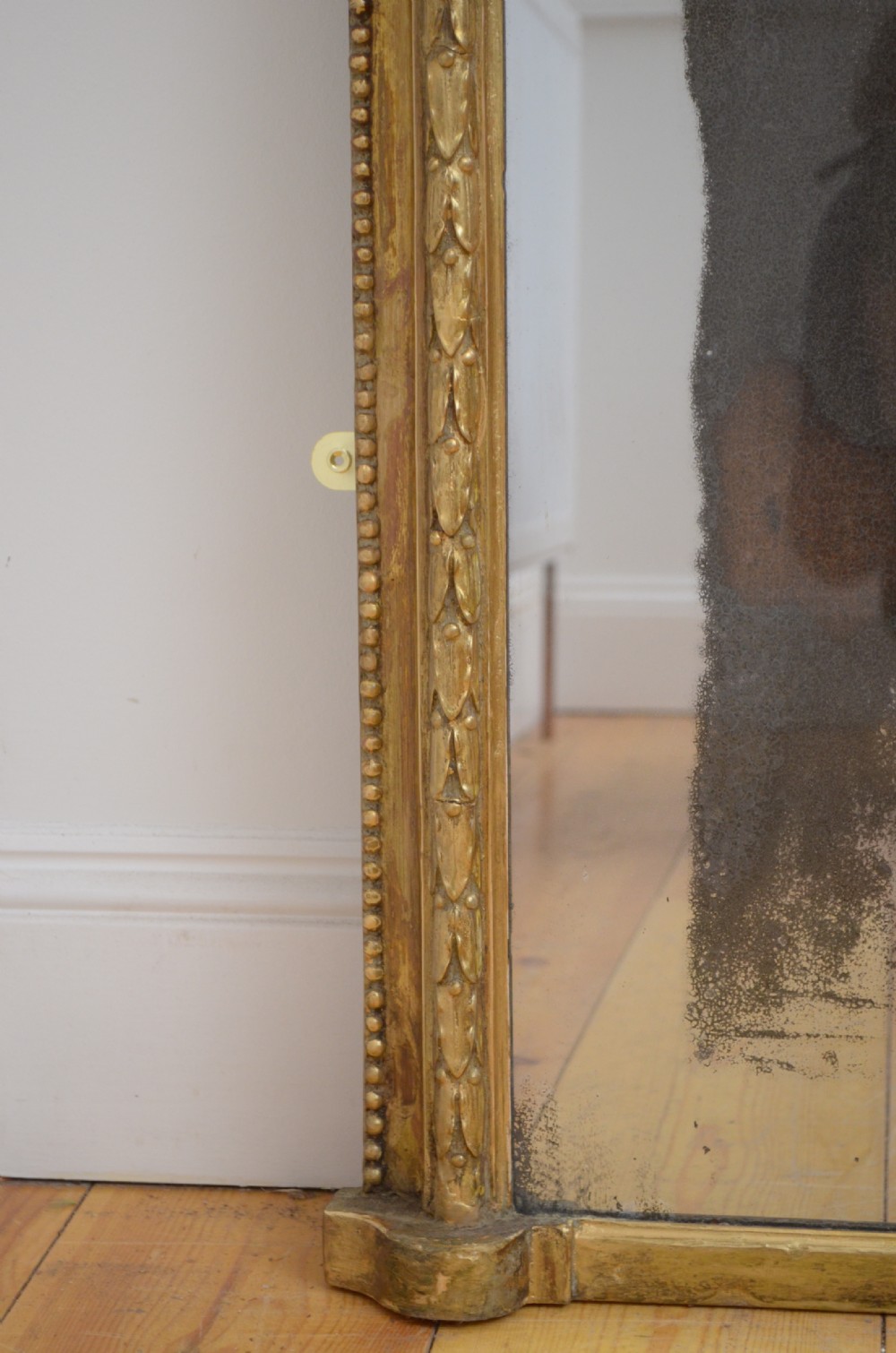 Superb Large English Victorian Giltwood Wall Mirror View IV
