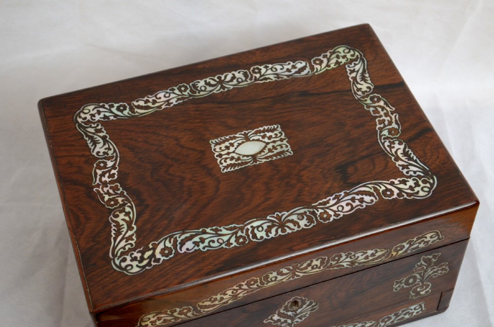 Superb Early Victorian Jewellery Box Vanity Box View III