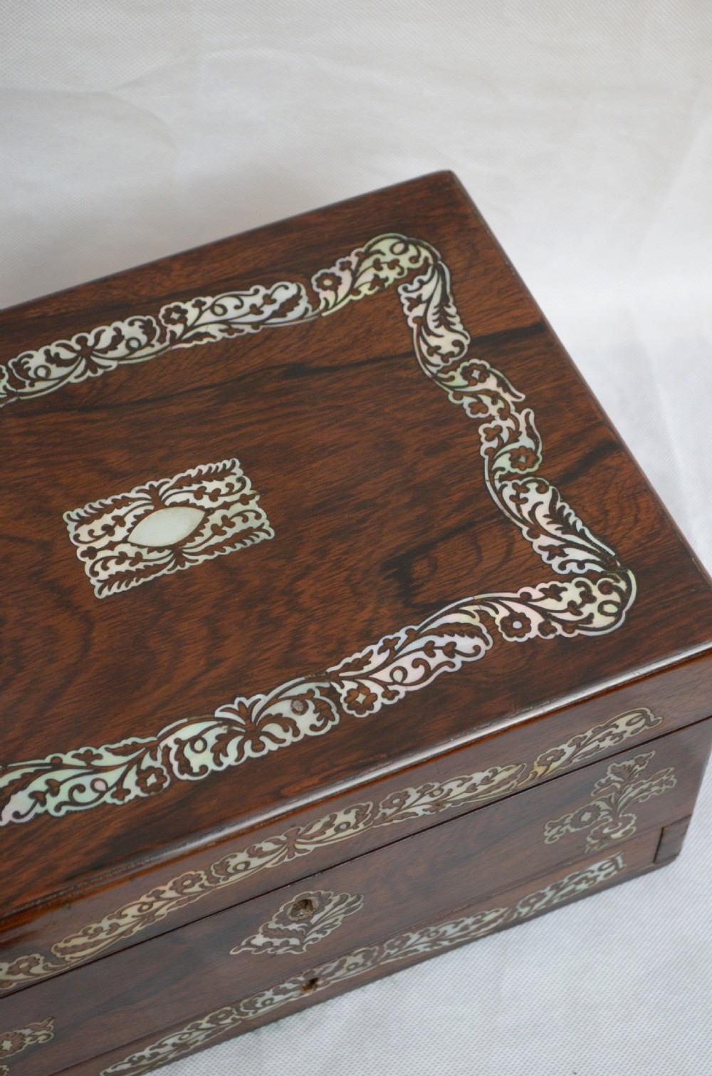 Superb Early Victorian Jewellery Box Vanity Box View IV