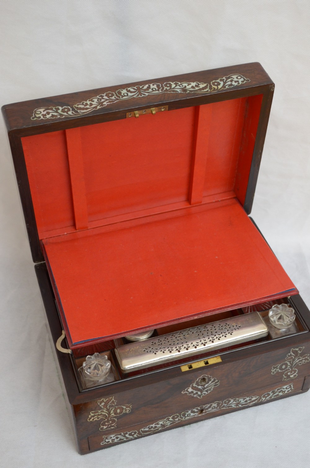 Superb Early Victorian Jewellery Box Vanity Box View VI