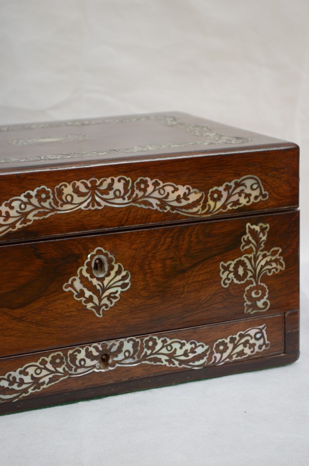 Superb Early Victorian Jewellery Box Vanity Box View XII