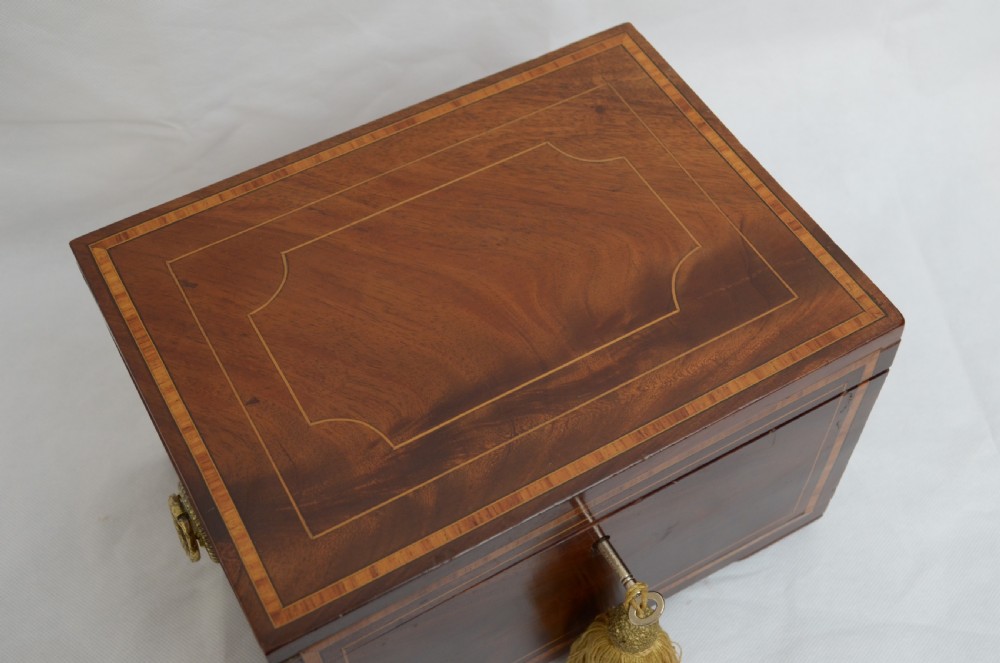 Georgian Mahogany Jewellery Box with Tray View III