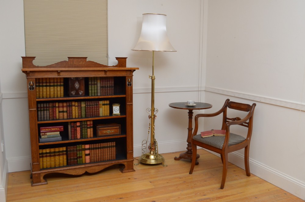 Stylish Arts and Crafts Open Bookcase in Solid Oak  View XVIII