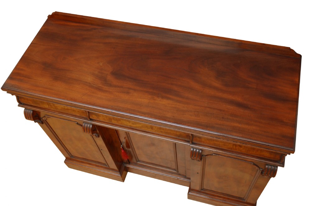 Fine and Elegant Victorian Mahogany Sideboard  View III