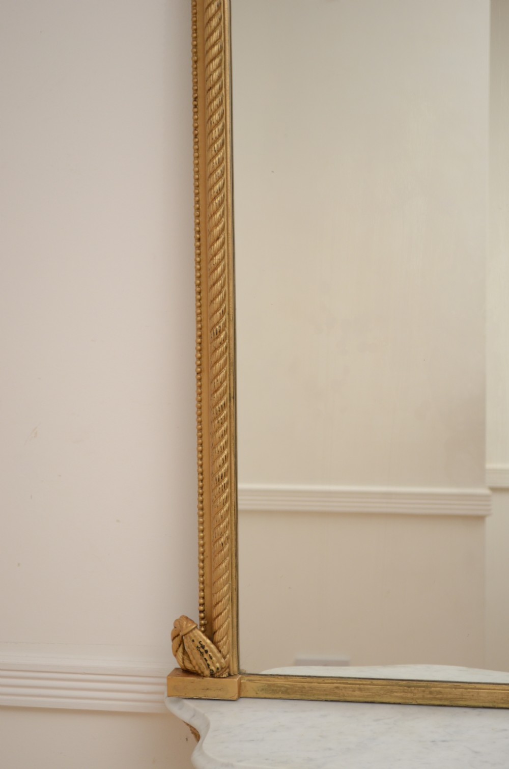 Turn of the Century Console Table with Pier Mirror View IV