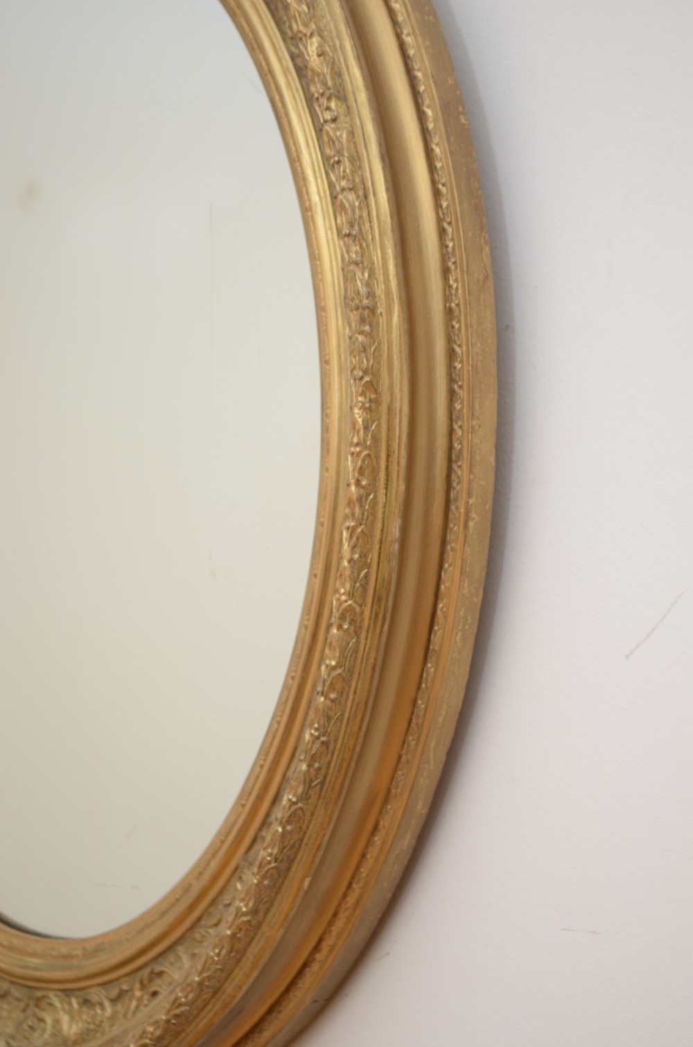 Elegant Victorian Giltwood Wall Mirror View IX
