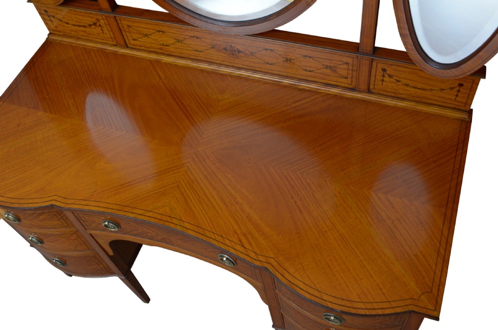 Edwardian Satinwood Dressing Table
 View VIII