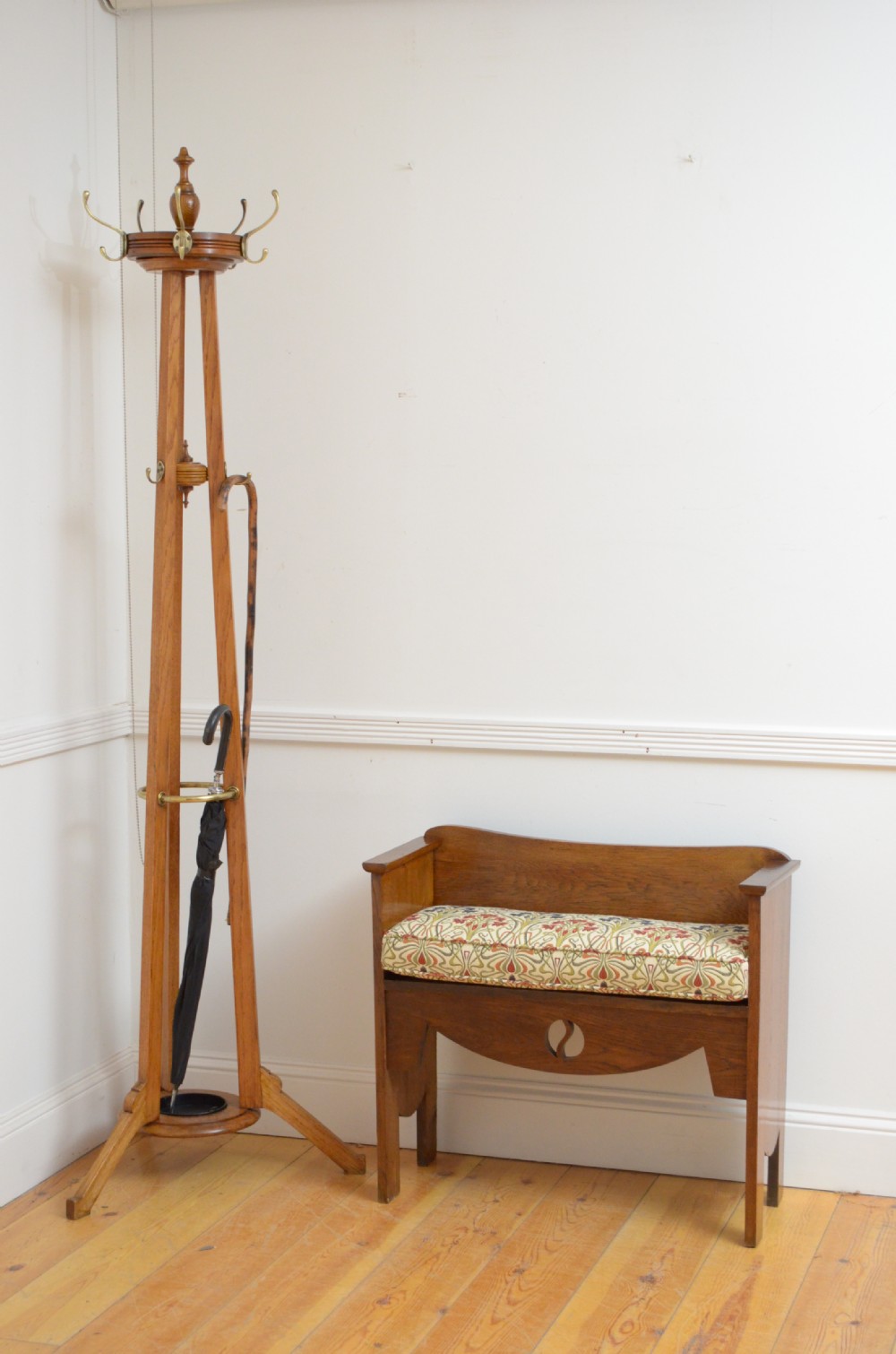 Arts and Crafts Oak Hall Stand View XI