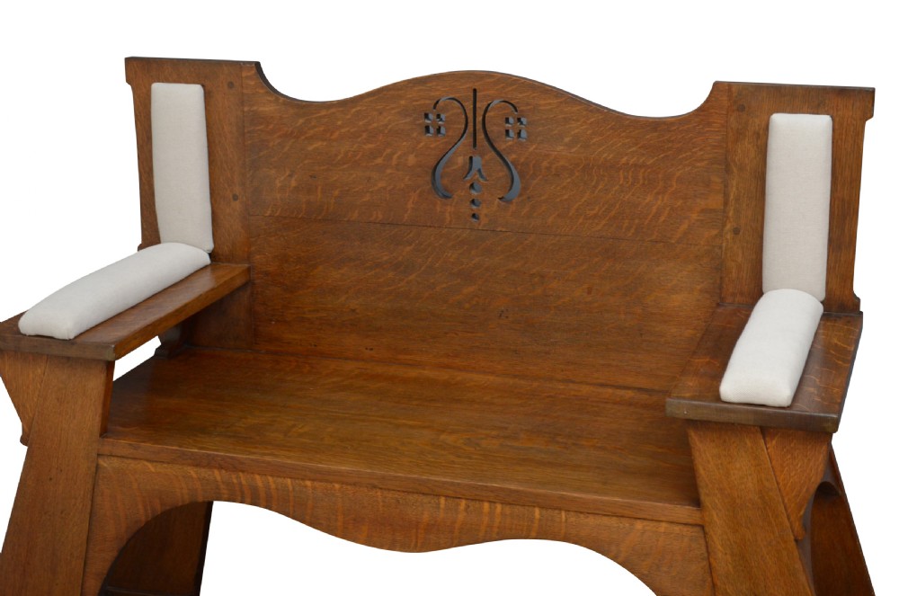 Large Arts and Crafts Oak Hall Bench View IV