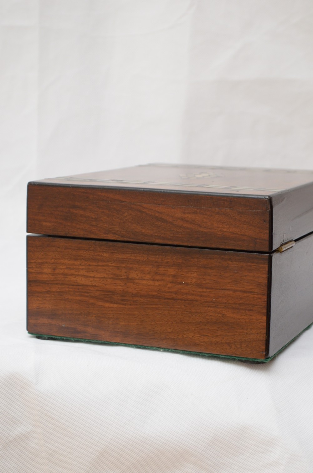 Victorian Walnut and Inlaid Jewellery Box Sewing Box with Tray View X