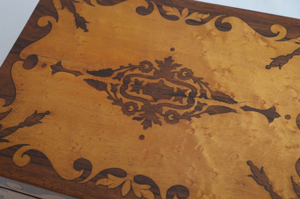 Exquisite Victorian Bird's Eye Maple Jewellery Box View V
