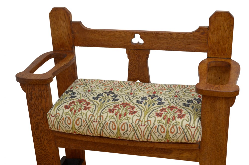 Stylish Arts and Crafts Oak Bench of Narrow Proportions  View VI