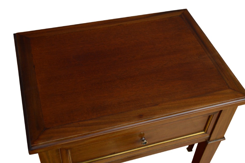 Pair of Mahogany Tables Bedside tables View II