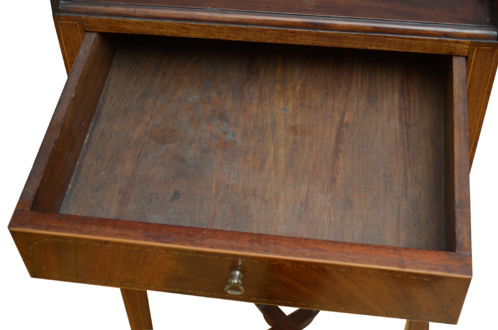 Fine Georgian Bedside Cabinet in Mahogany View VI
