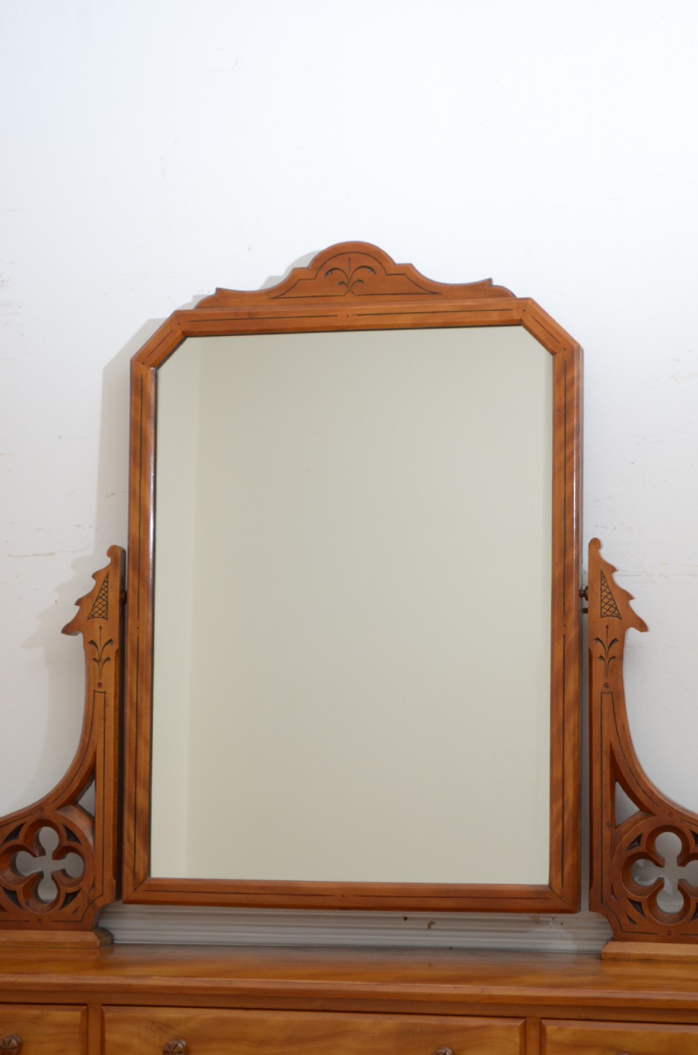 English Victorian Satin Birch Dressing Table View V