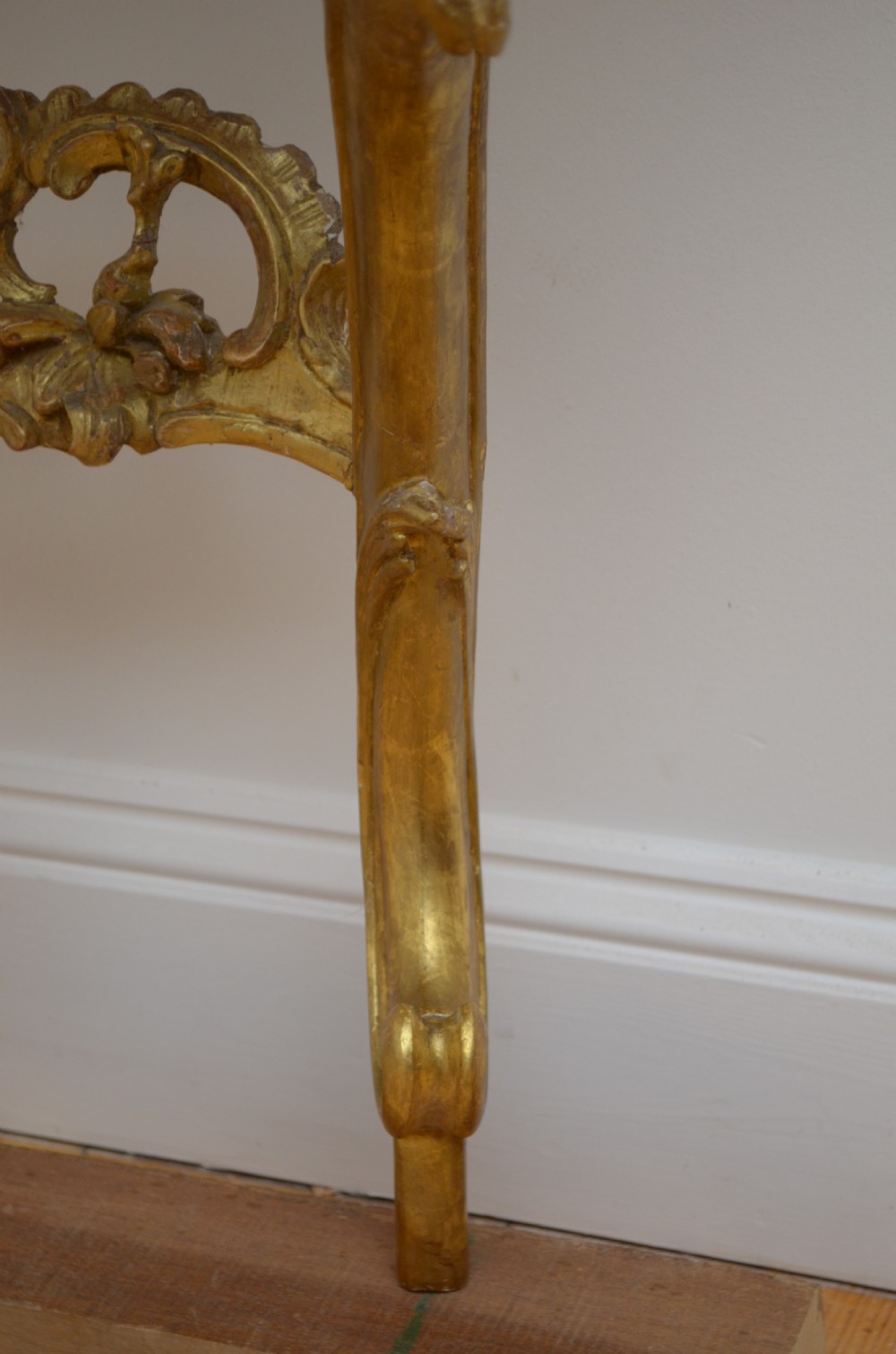 Early 19th Century Giltwood Console Table Hall Table View XI