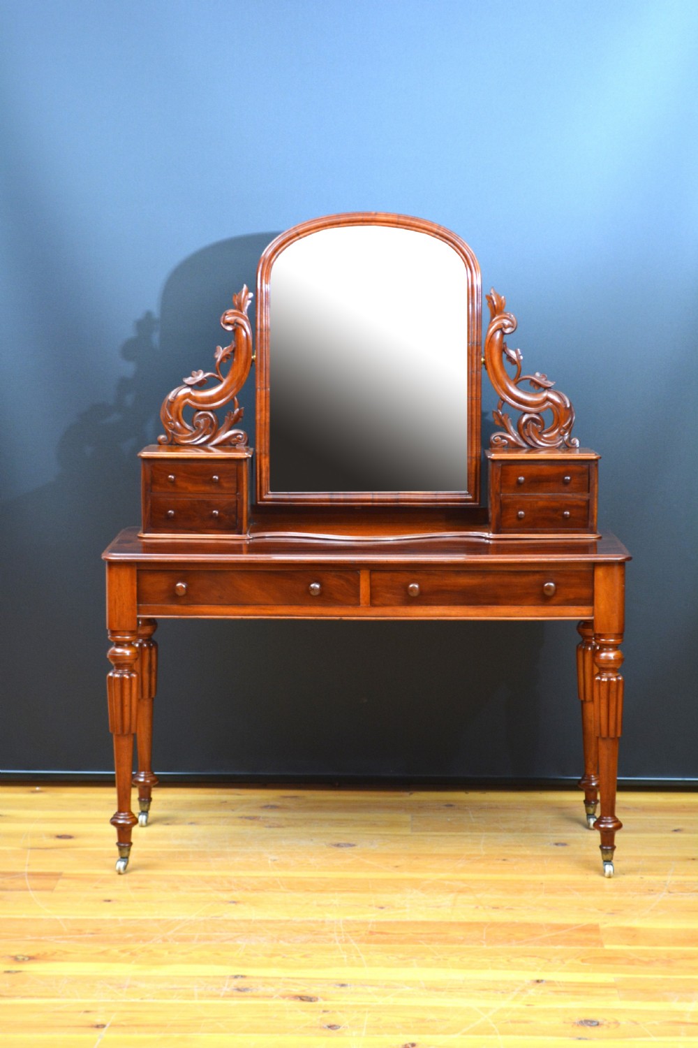  English Victorian Mahogany Dressing Table View V