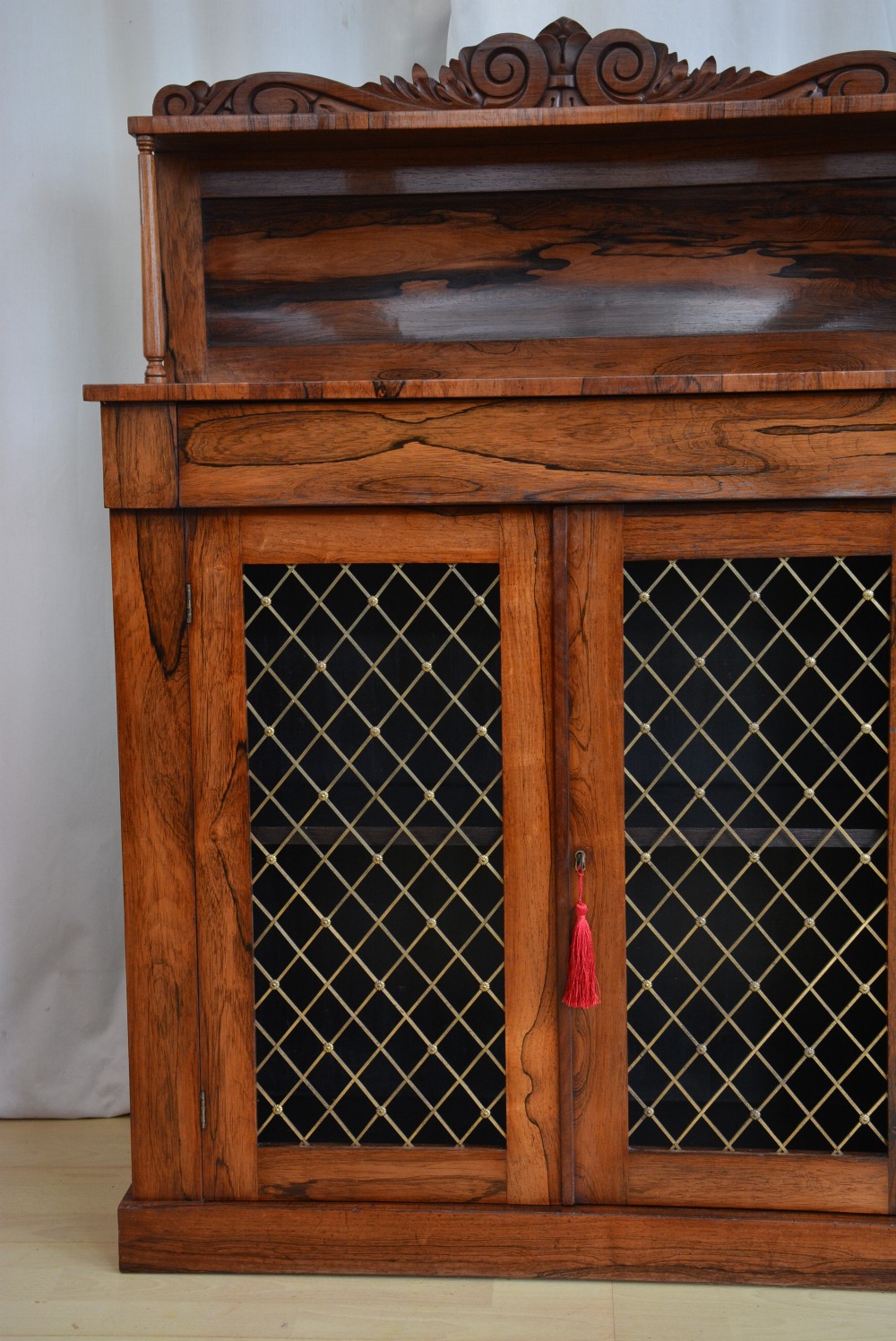 Antique English William IV Chiffonier in Rosewood / Bookcase View XVI