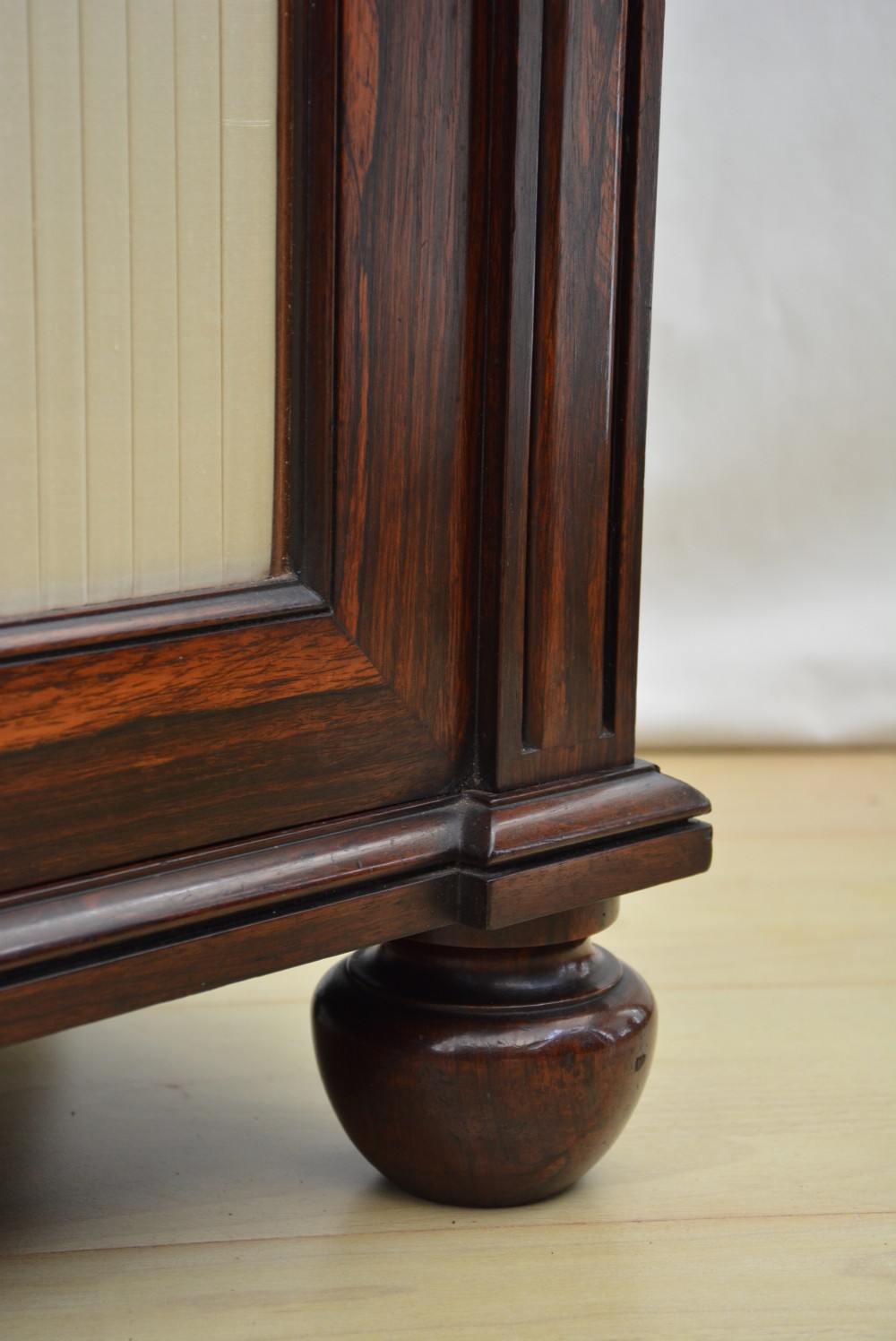 Narrow English Regency Cabinet Bookcase, Gillows, c1830 View XXV