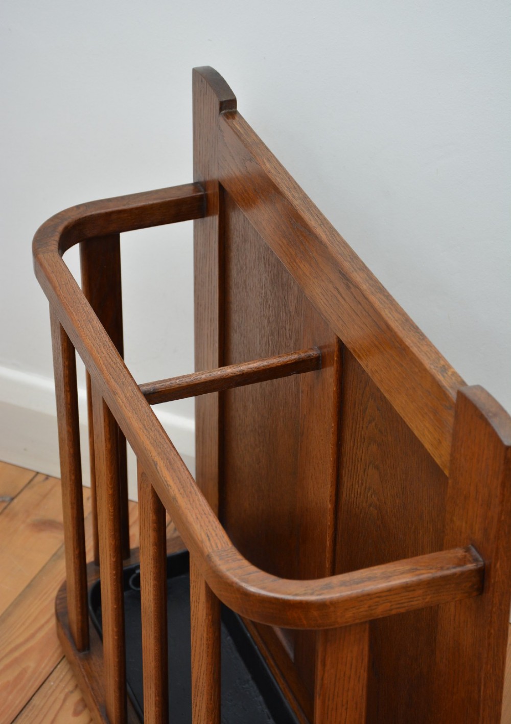Country House Umbrella Stand in Oak View V