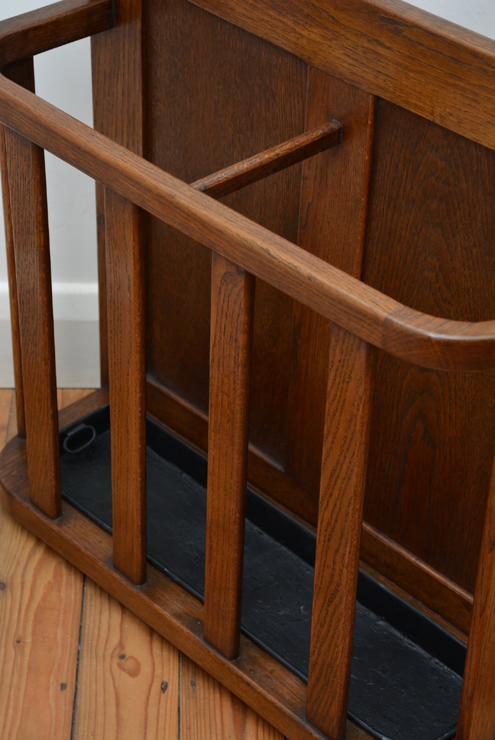 Country House Umbrella Stand in Oak View IX