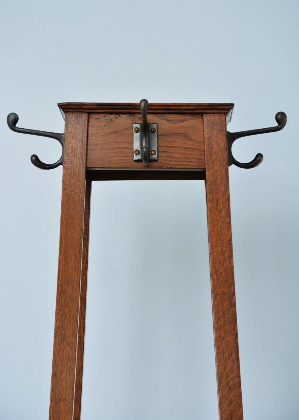 English Arts & Crafts Oak Coat Stand by Astrola View IX