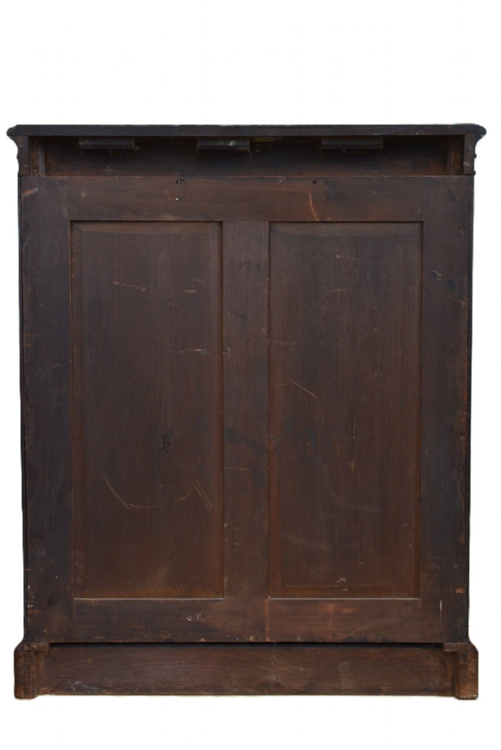 An English Victorian low bookcase made of figured walnut with two arched glass doors, carved corbels, and internal shelves. View III