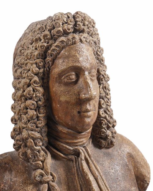 RARE 18TH CENTURY BUST OF A GENTLEMAN - ADDITIONAL PHOTO 1