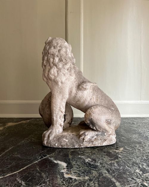 RARE ITALIAN 17TH CENTURY MARBLE LION - ADDITIONAL PHOTO 7