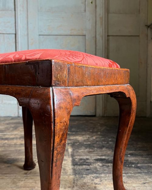 A RARE 18TH CENTURY WALNUT STOOL C1720 - ADDITIONAL PHOTO 1