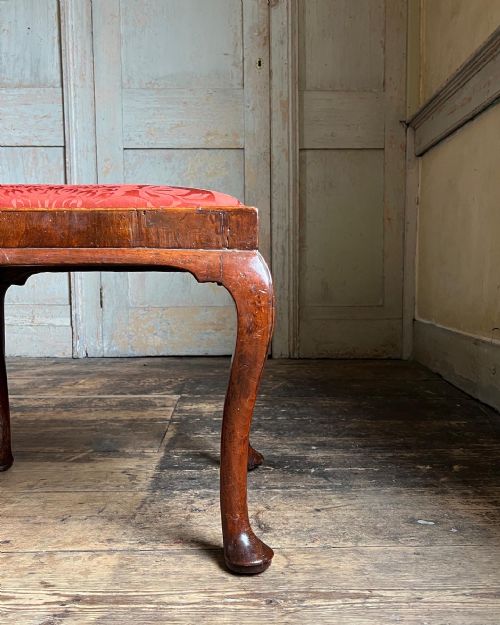 A RARE 18TH CENTURY WALNUT STOOL C1720 - ADDITIONAL PHOTO 7