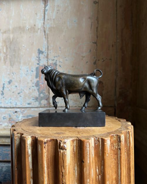 AFTER GIAMBOLOGNA 15291608 A 17TH CENTURY BRONZE PACING BULL - ADDITIONAL PHOTO 3
