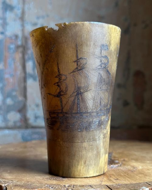 A RARE 18TH CENTURY NAVAL HORN BEAKER - ADDITIONAL PHOTO 1