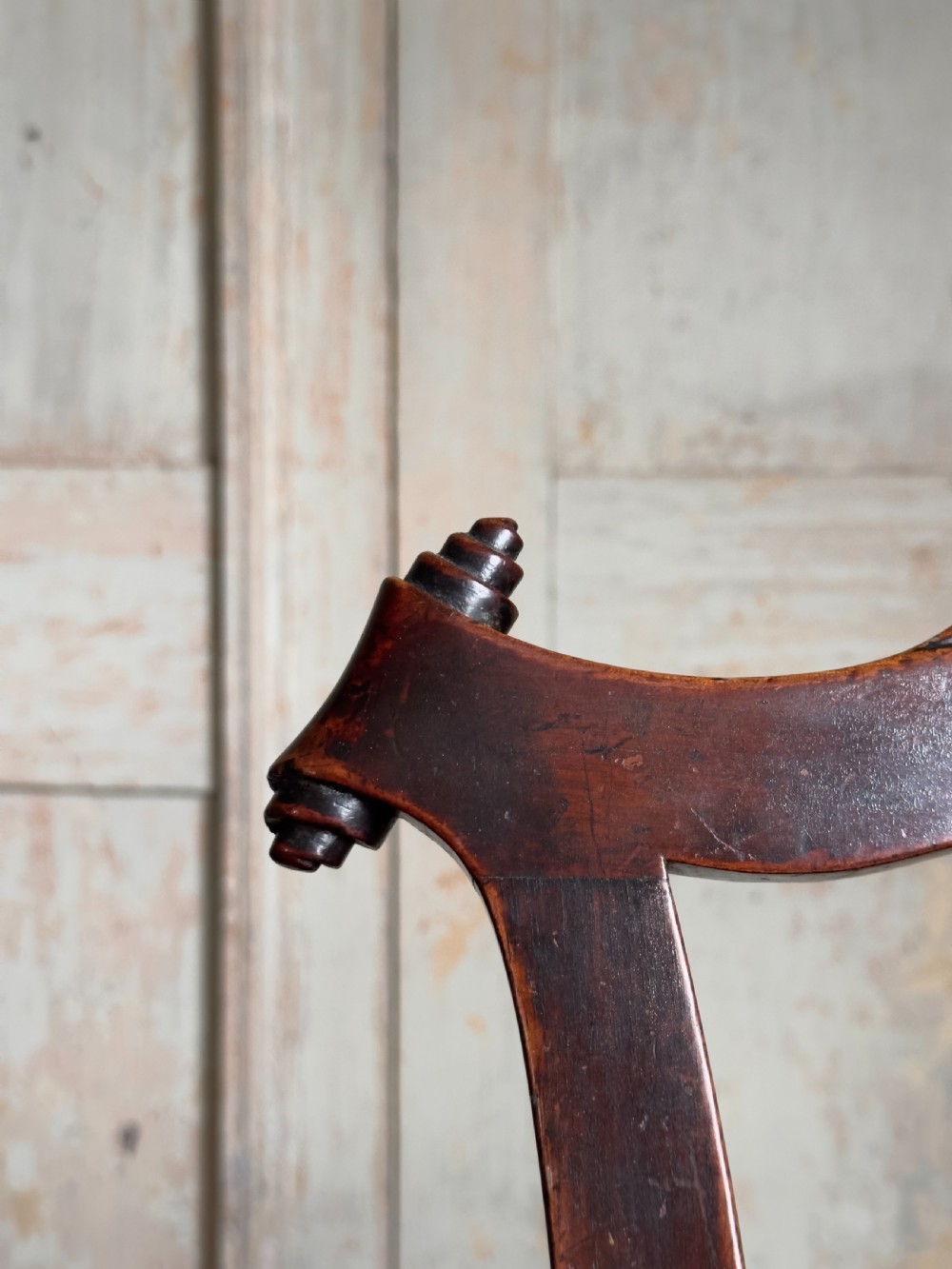 A pair of 18th century Chippendale mahogany side chairs, c.1760 View IV