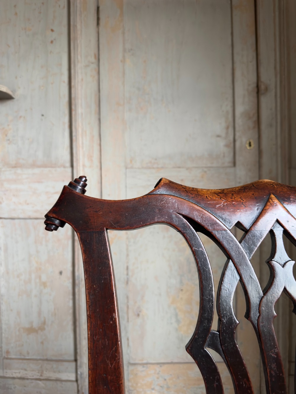 A pair of 18th century Chippendale mahogany side chairs, c.1760 View V