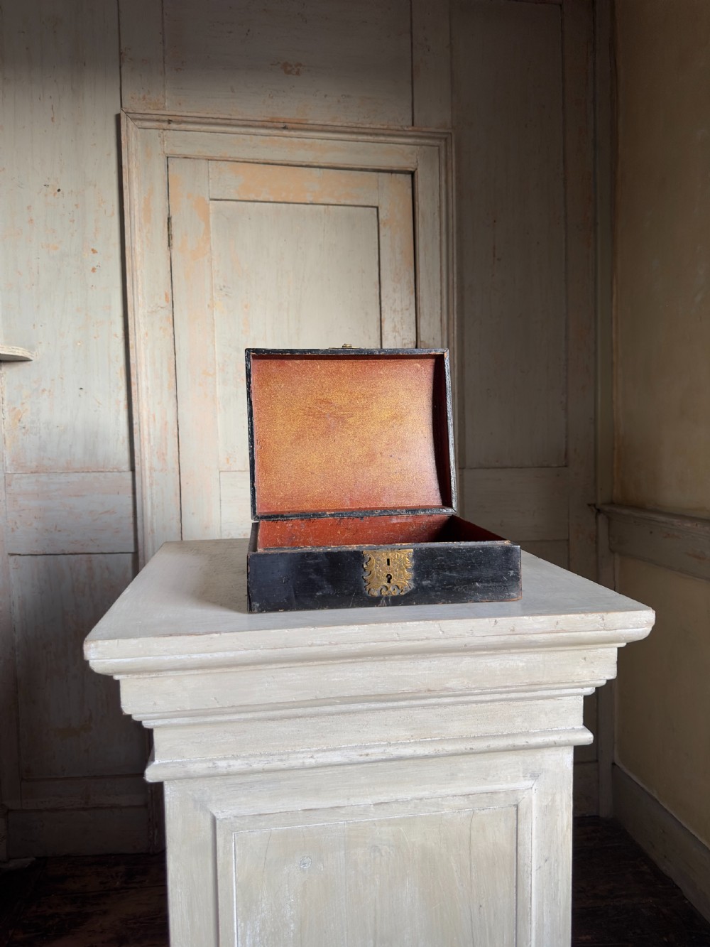 An early 18th century japanned writing box