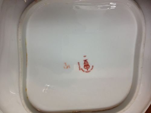 Two Royal Crown Derby Shell Shaped Kings Pattern Dishes 253 View III