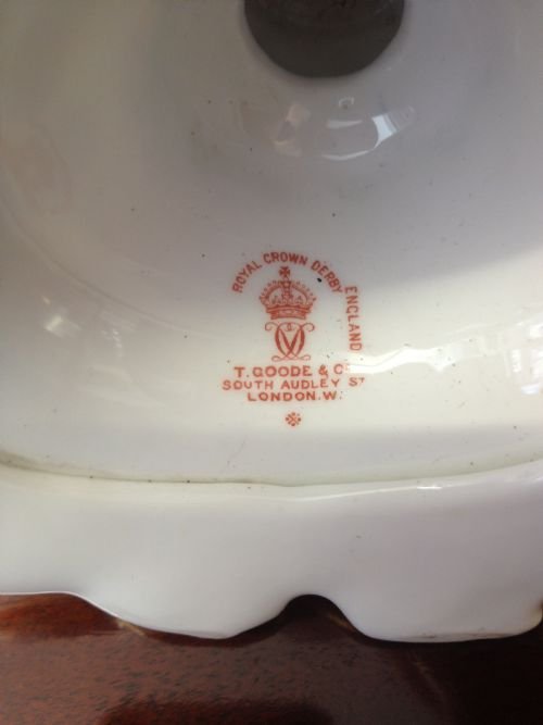 fig 2.  ROYAL CROWN DERBY TAZZAS /DESSERT SERVICE