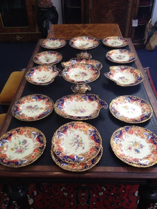  ROYAL CROWN DERBY TAZZAS /DESSERT SERVICE View IV