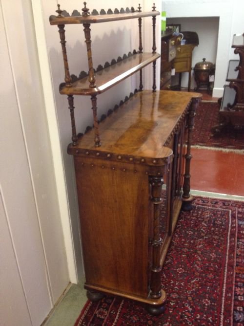 FABULOUS QUALITY VICTORIAN WALNUT CHIFFONIER View III
