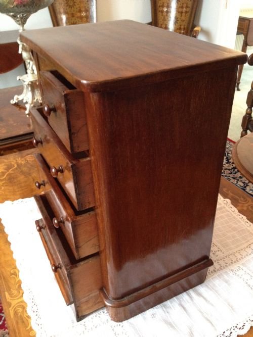 MINIATURE VICTORIAN MAHOGANY APPRENTICE CHEST View II