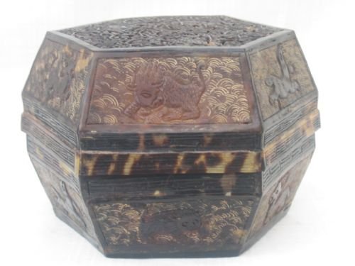 RARE CHINESE TORTOISESHELL HEXAGONAL BOX View III